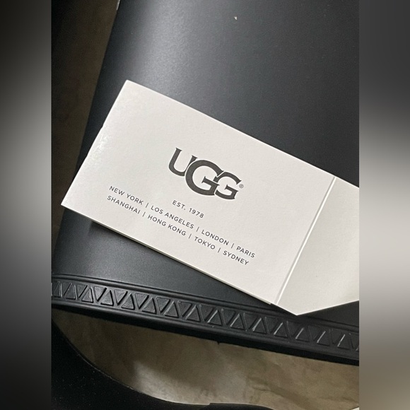 UGG Rain Boots - Picture 4 of 6